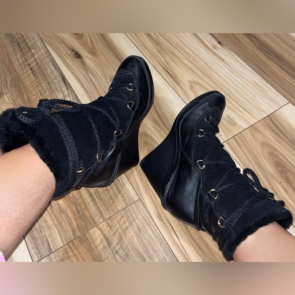 Michael Kors Shearling Sheep Fur And Leather Upper Sole,Wedge Heel Women Booties - Picture 1 of 8